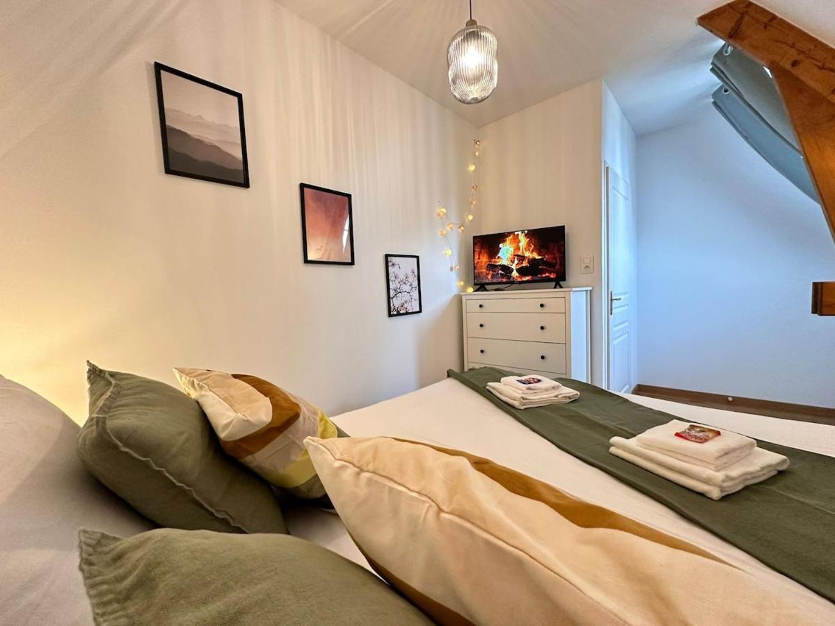 S Bayleved'Air Duplex Vue Chateau, Balneo Et Sauna Sedan Extérieur photo