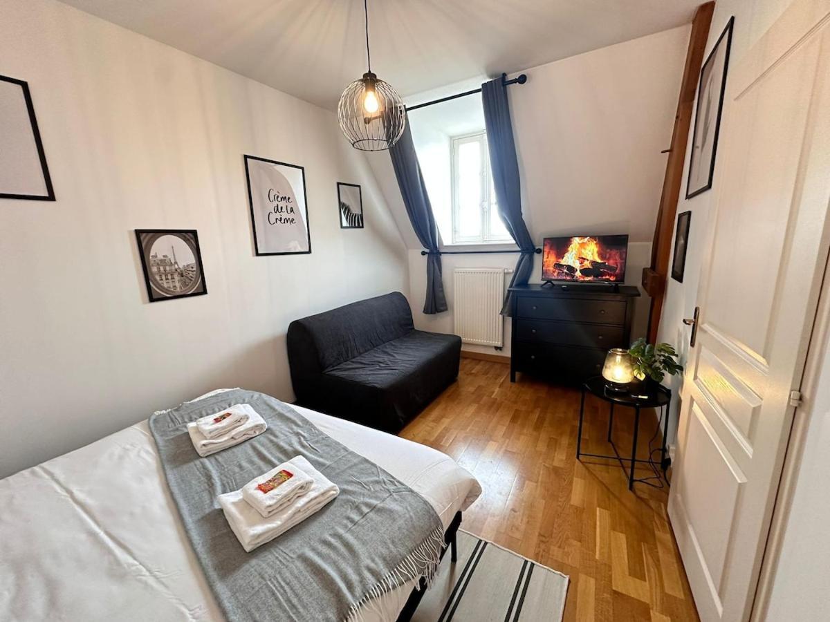 S Bayleved'Air Duplex Vue Chateau, Balneo Et Sauna Sedan Extérieur photo