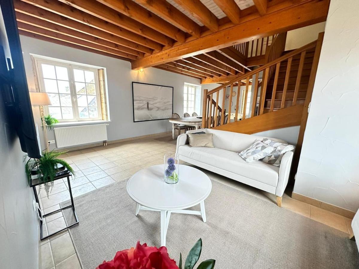 S Bayleved'Air Duplex Vue Chateau, Balneo Et Sauna Sedan Extérieur photo